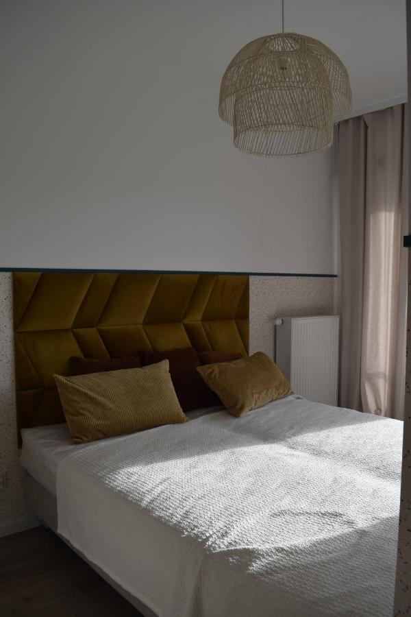 גדינייה White Apartment Modern Tower Atal מראה חיצוני תמונה